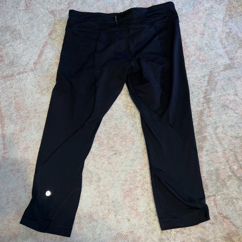 Lululemon cropped leggings